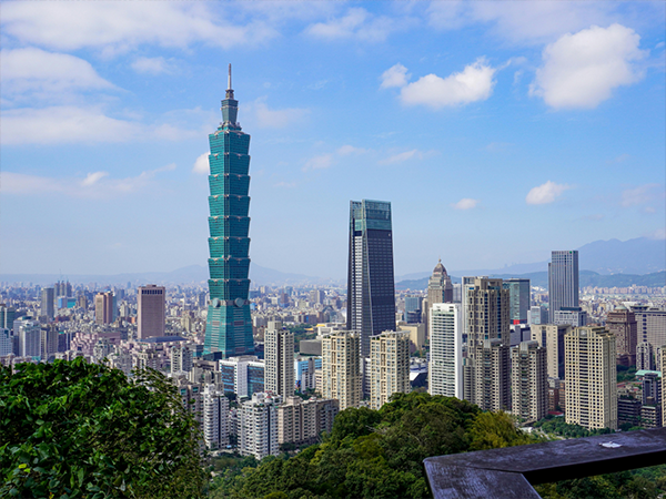 企業必看！2025永續關鍵四大變局：氣候問責、亞洲低碳競局與 TNFD，正在改寫全球供應鏈規則
                      